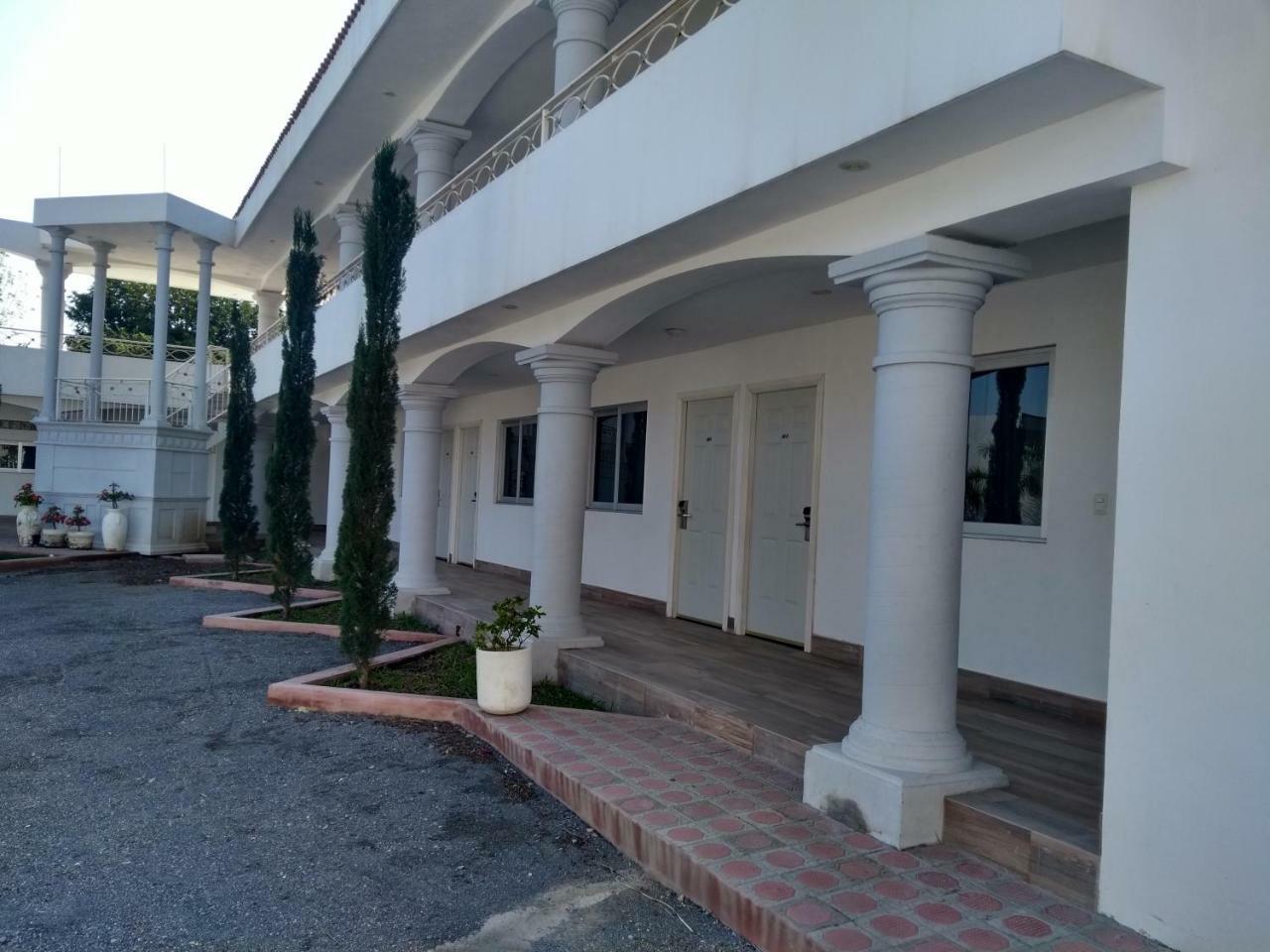 Villas Del Santuario Del Hotel Panoramico Ciudad Victoria Exterior photo